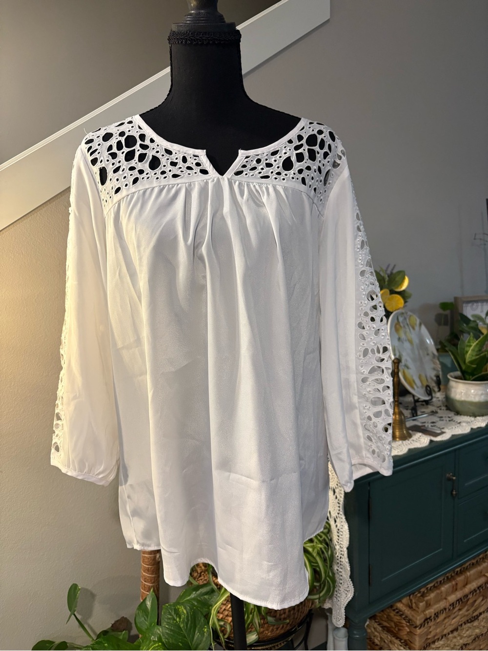 Coldwater Creek White Eyelet Yoke Tunic Blouse
